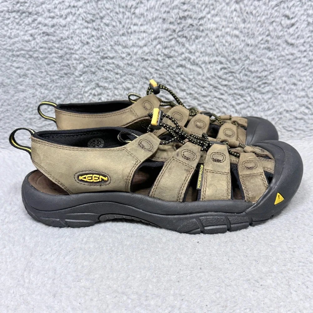 Keen Newport Mens Size 10 Waterproof Hiking Sandals Shoes Taupe Leather